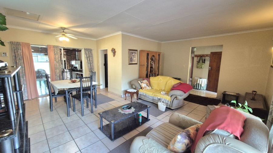 3 Bedroom Property for Sale in Vaalpark Free State